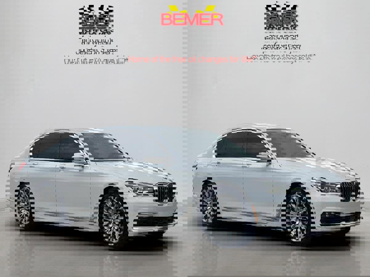 Used 2016 BMW 750i RWD image 7