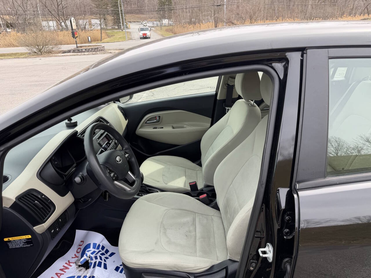 Used 2012 Kia Rio LX w/ PWR Pkg FWD image 8