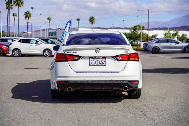 Used 2023 Nissan Altima 2.5 SR w/ SR Premium Package image 6