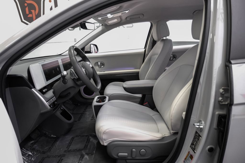 Used 2023 Hyundai Ioniq 5 SEL w/ Cargo Package AWD/4WD image 4