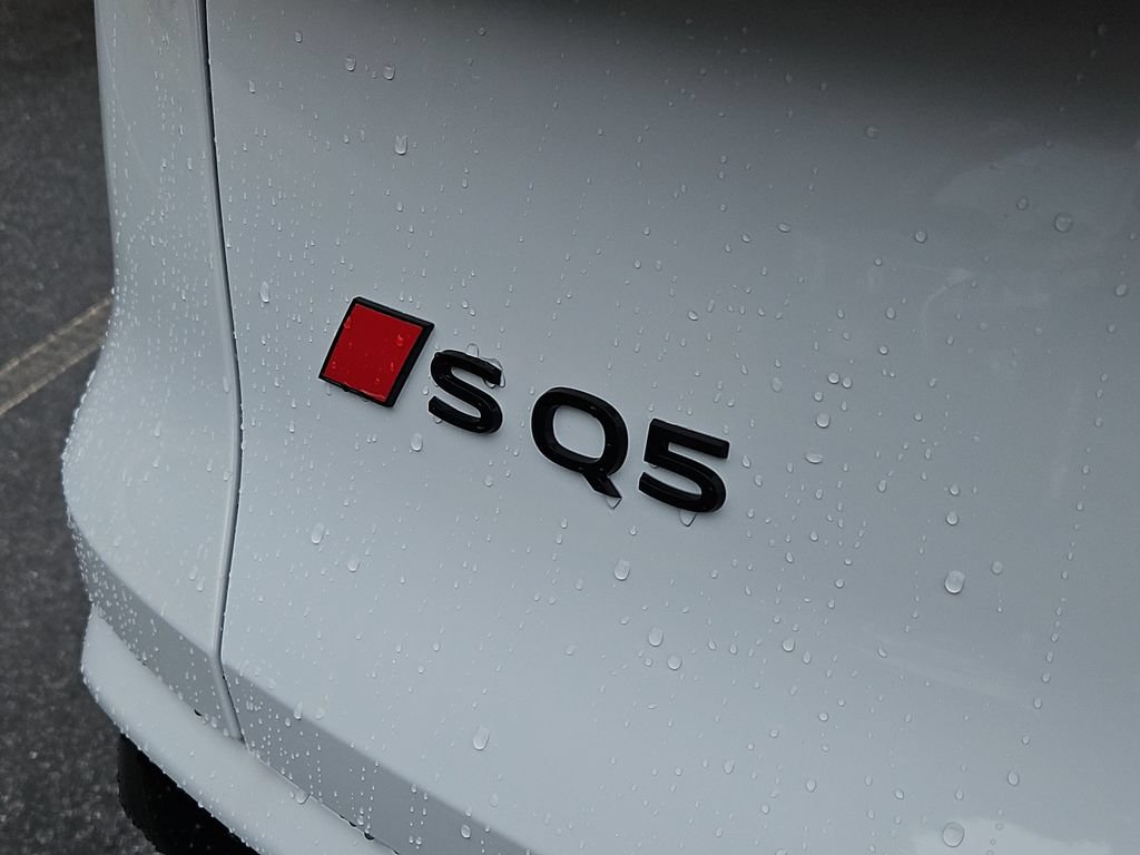 New 2026 Audi SQ5 Prestige AWD/4WD image 6