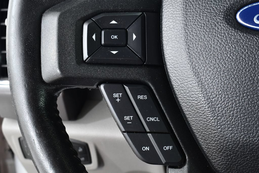 Used 2017 Ford F150 XLT w/ Equipment Group 302A Luxury AWD/4WD image 32