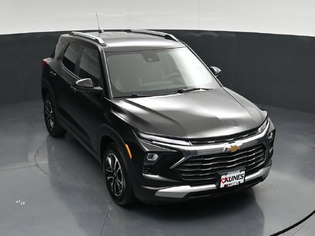 Used 2025 Chevrolet TrailBlazer LT FWD image 45
