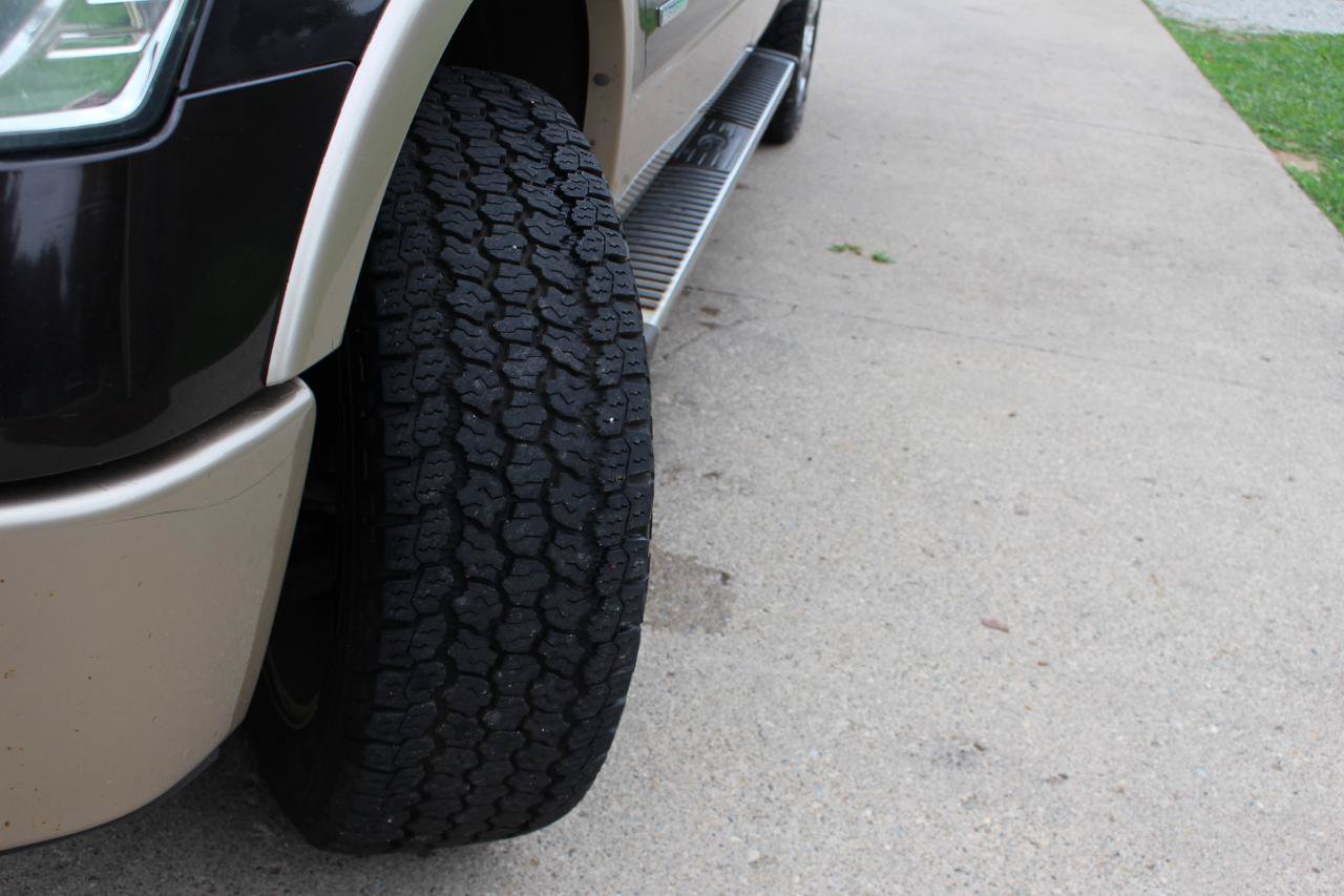 Used 2013 Ford F150 Lariat w/ Luxury Equipment Group AWD/4WD image 47
