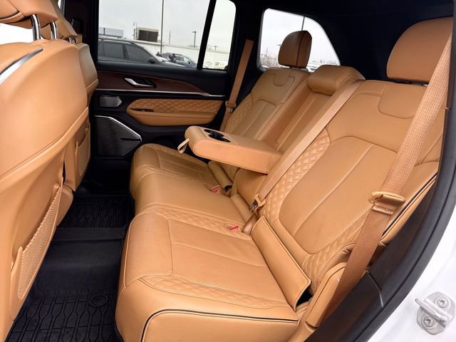 Used 2023 Jeep Grand Cherokee Summit image 23