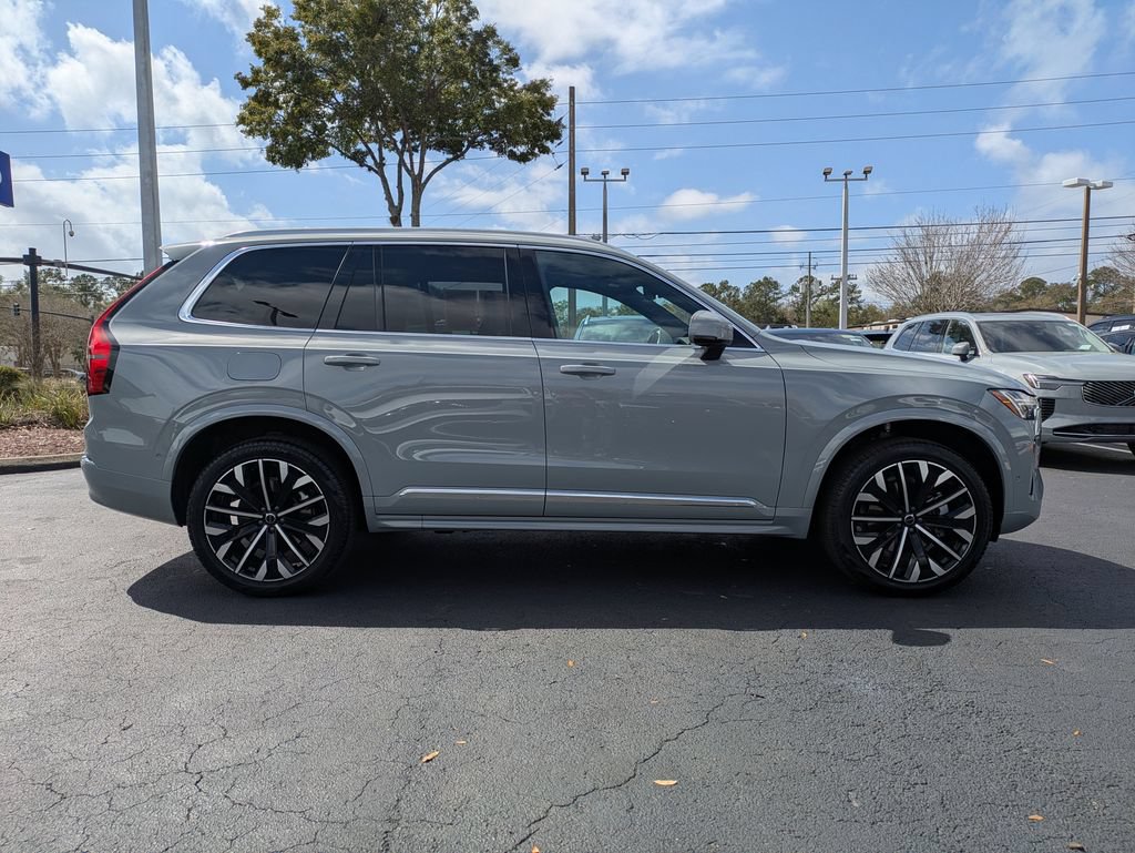 Used 2026 Volvo XC90 B6 Plus w/ Protection Package Premier AWD/4WD image 7