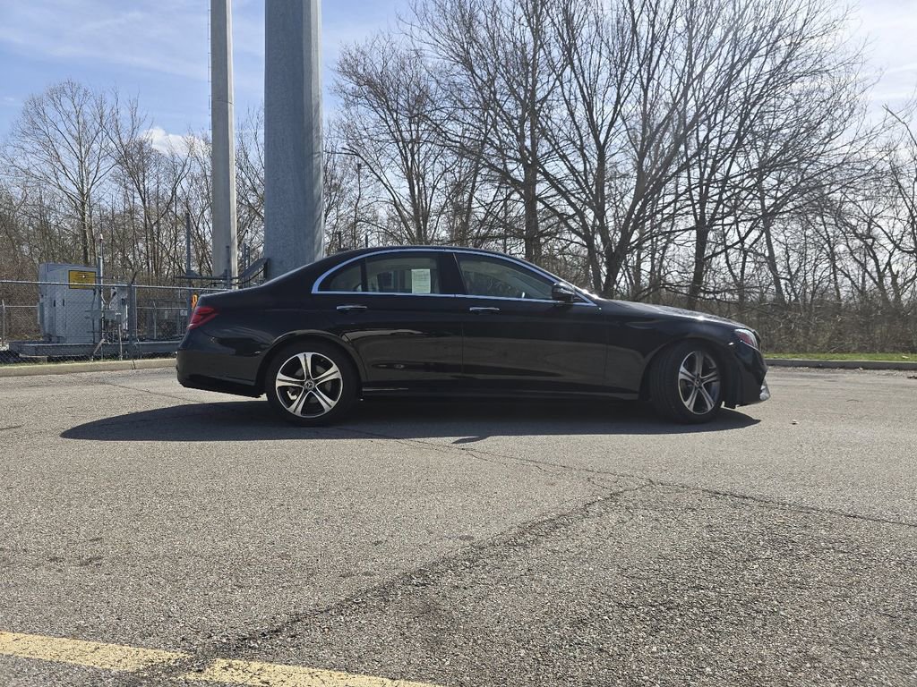 Used 2020 Mercedes-Benz E 350 Sedan w/ Premium Package image 18