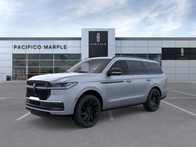 New 2025 Lincoln Navigator Reserve w/ Jet Appearance Package image 1