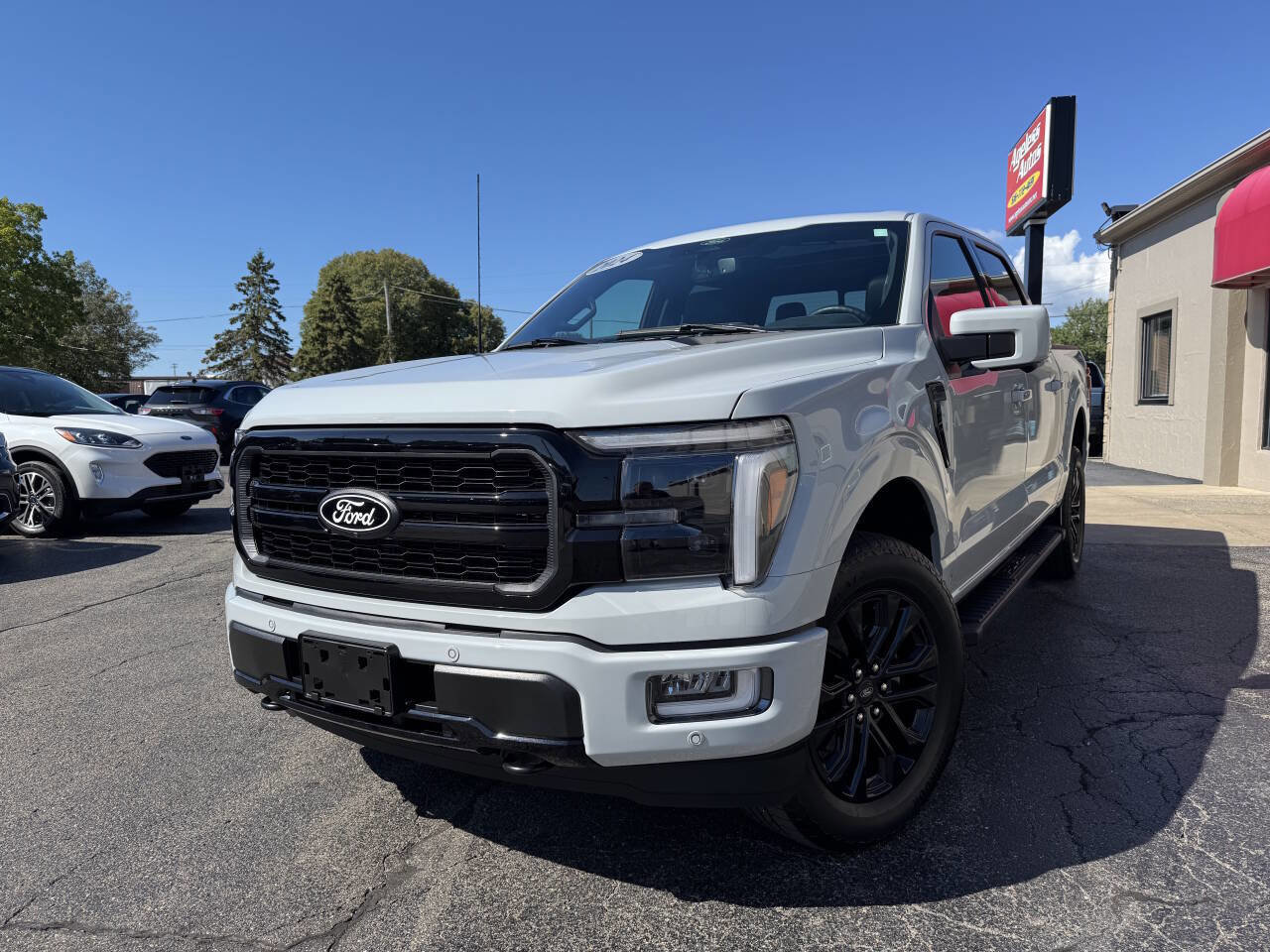 Used 2024 Ford F150 Lariat image 2