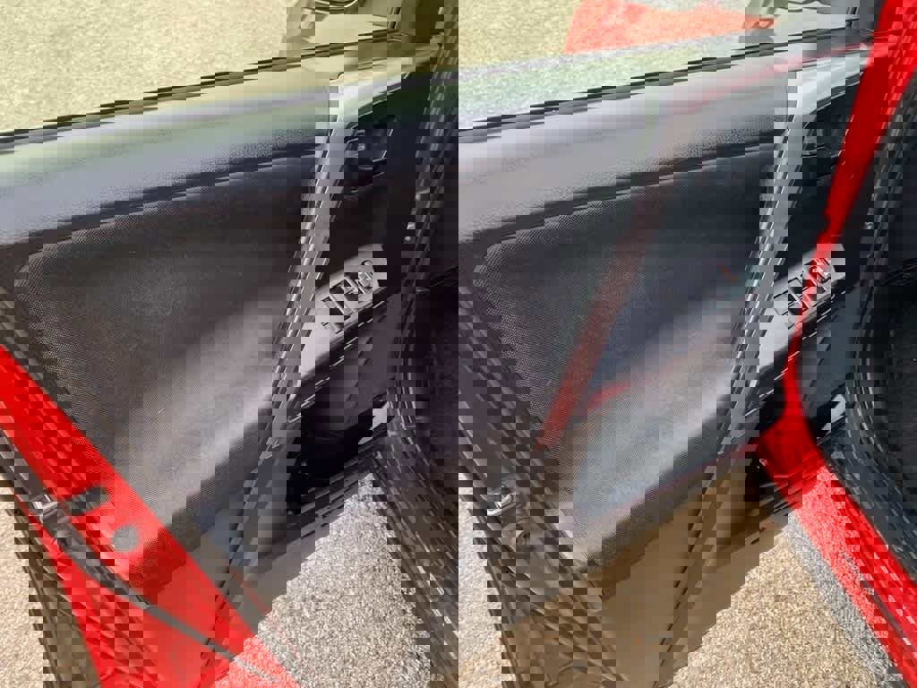 Used 2016 Toyota RAV4 LE image 21