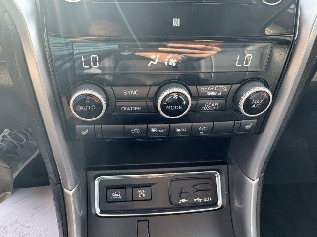 Used 2020 Subaru Ascent Limited w/ Popular Package #3 image 17