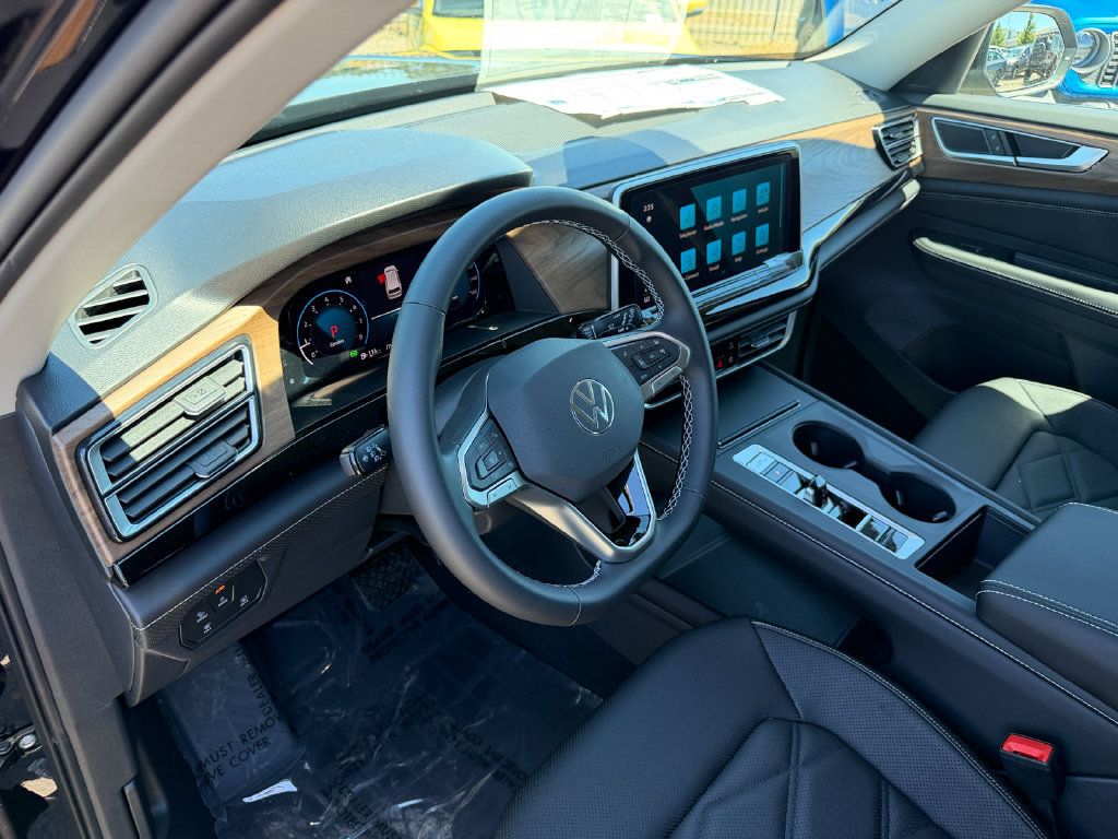 New 2026 Volkswagen Atlas SE FWD image 11