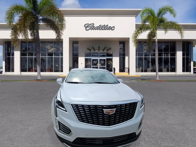 New 2025 Cadillac XT5 Premium Luxury w/ Technology Package image 4