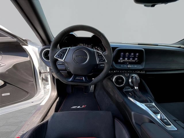 Used 2021 Chevrolet Camaro ZL1 RWD image 10