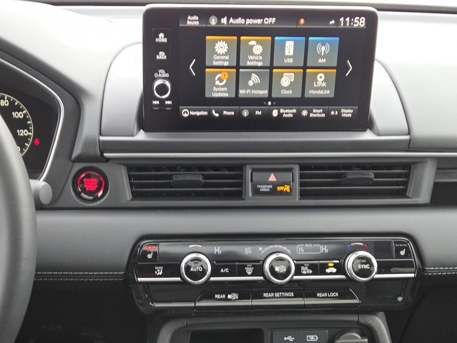 Used 2025 Honda Pilot Touring image 31