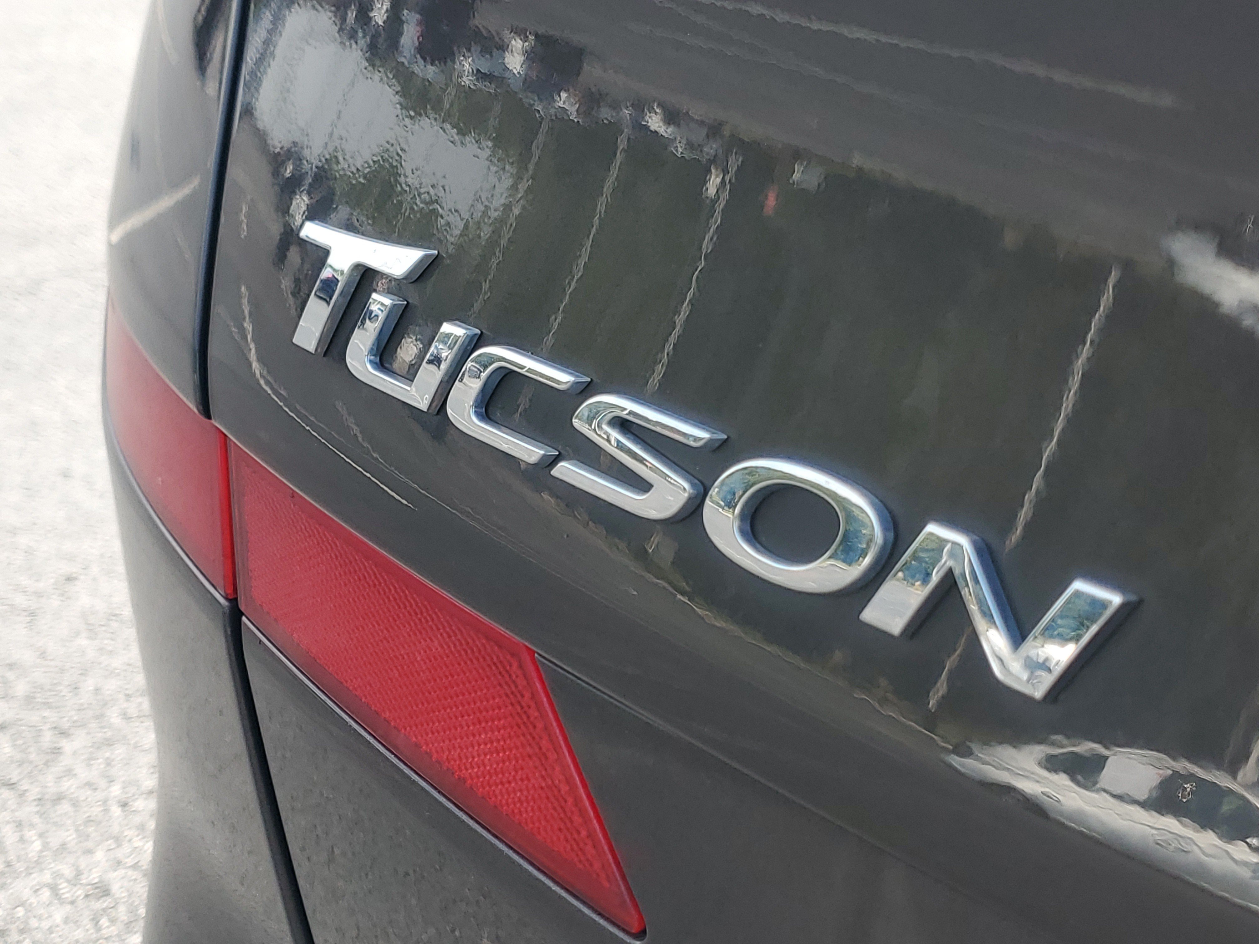 Used 2019 Hyundai Tucson Sport w/ Cargo Package AWD/4WD image 7