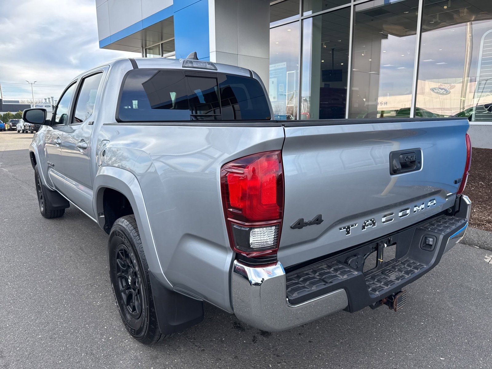 Used 2022 Toyota Tacoma 4x4 Double Cab image 8