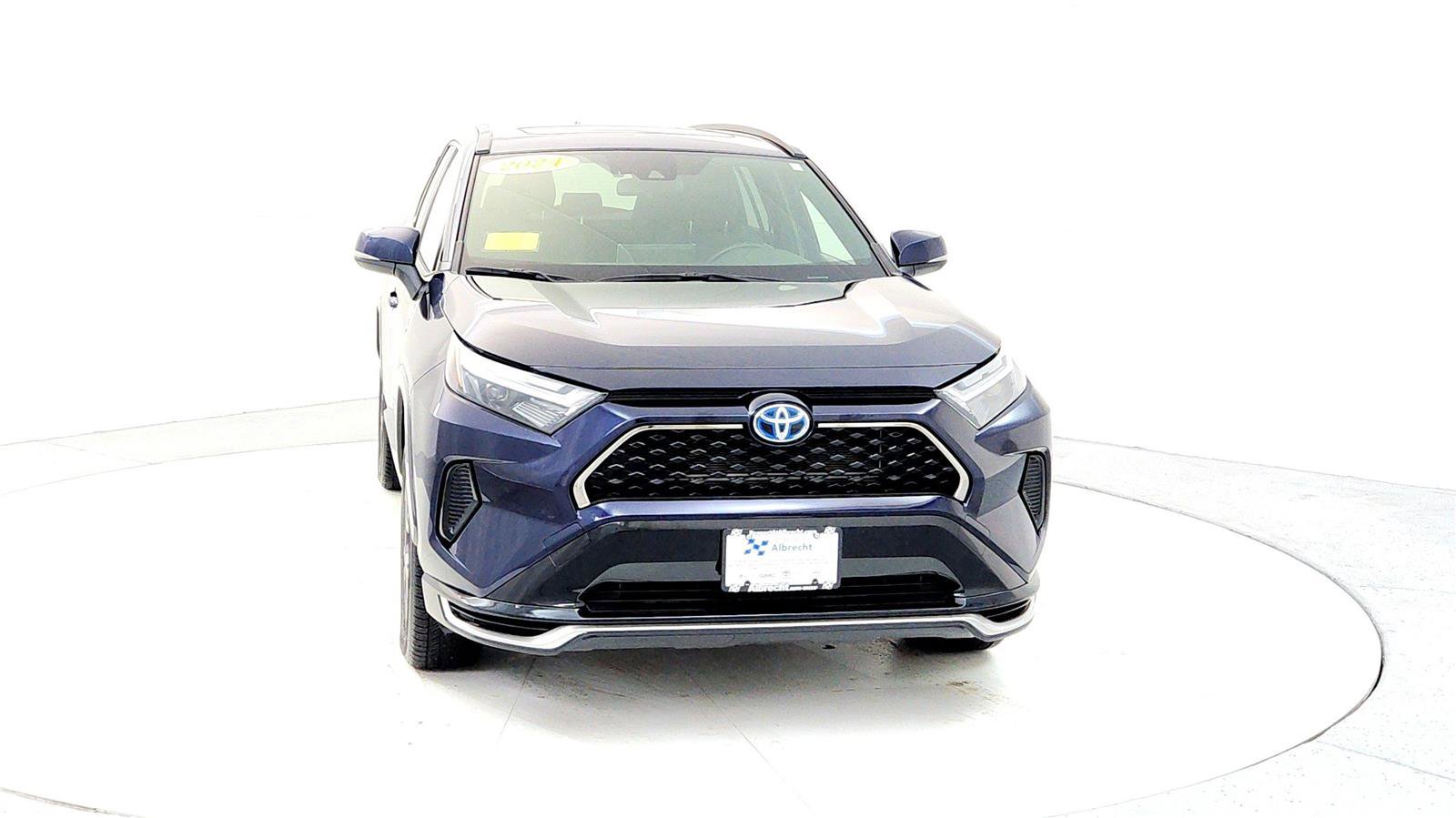 Certified 2024 Toyota RAV4 SE image 8