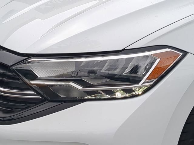 Certified 2023 Volkswagen Jetta Sport image 7
