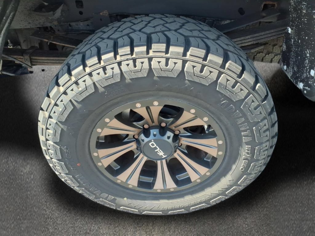 Certified 2018 Ford F350 Lariat w/ FX4 4x4 Off Road Package image 24