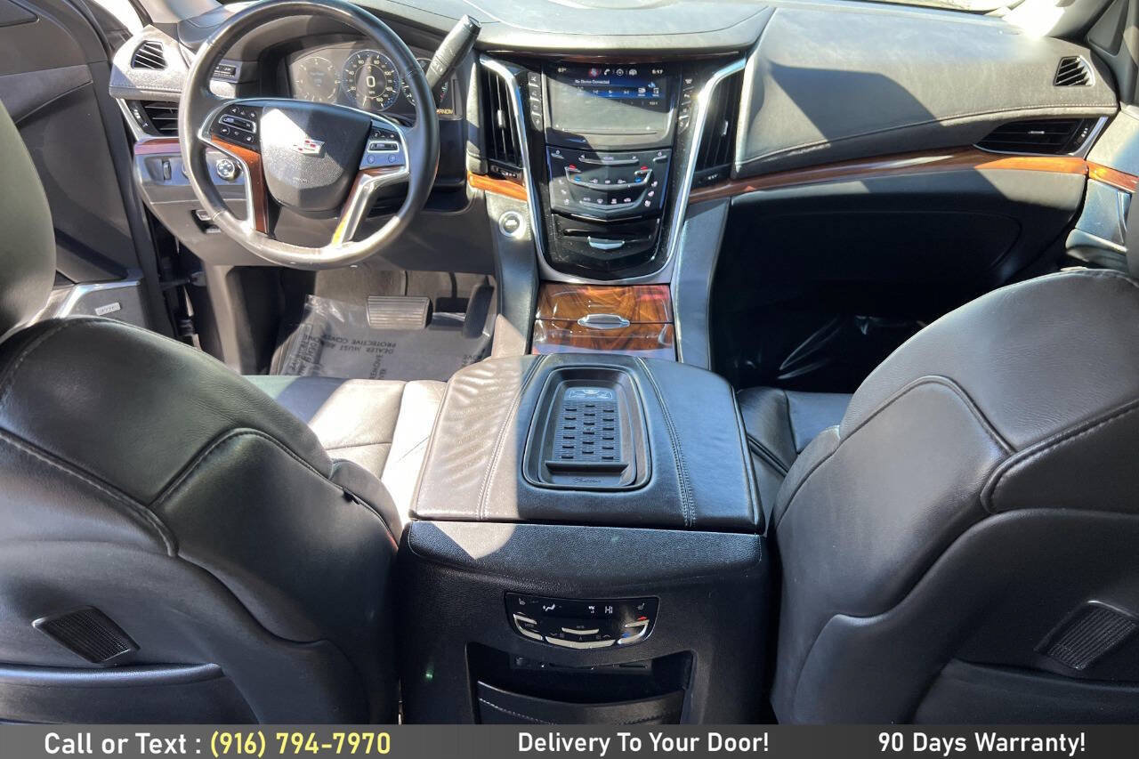 Used 2015 Cadillac Escalade ESV Premium AWD/4WD image 17