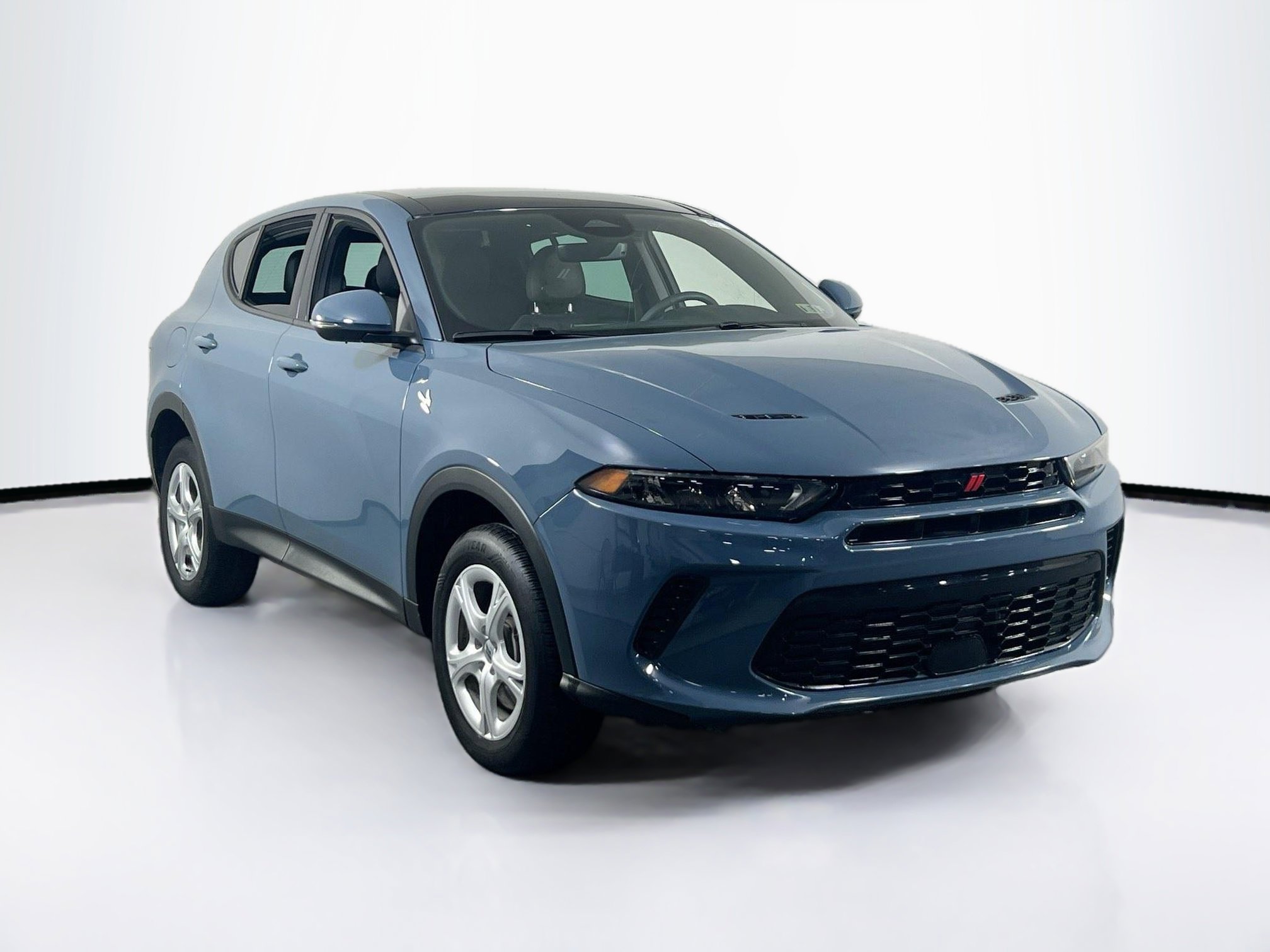 Used 2023 Dodge Hornet GT Plus image 3
