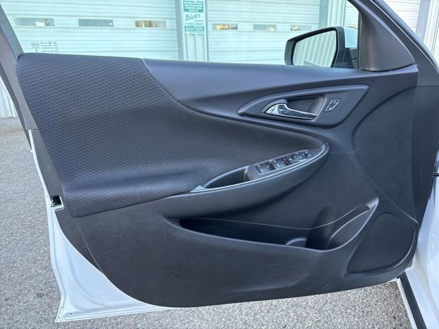 Used 2023 Chevrolet Malibu LT FWD image 23