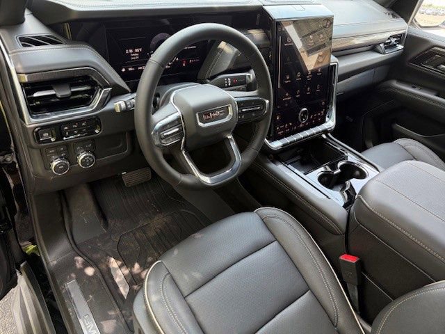 New 2026 GMC Yukon XL Elevation w/ Elevation Premium Package image 13