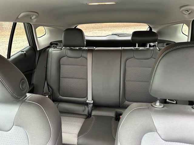 Used 2025 Chevrolet Trax LT image 19