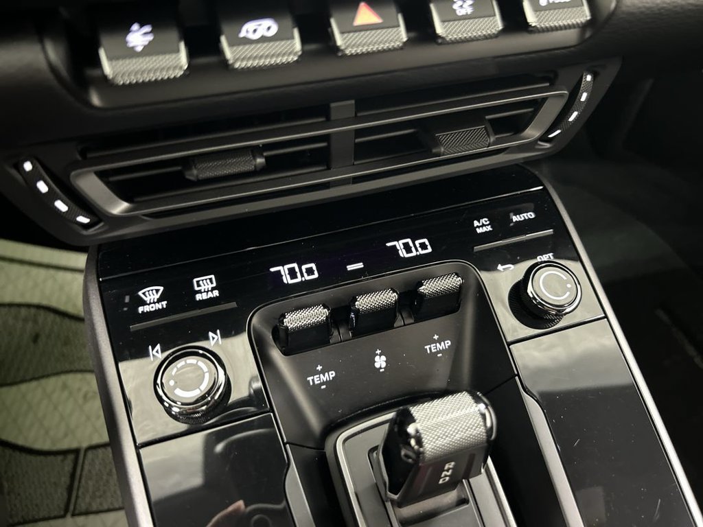 Certified 2024 Porsche 911 Carrera 4S AWD/4WD image 17