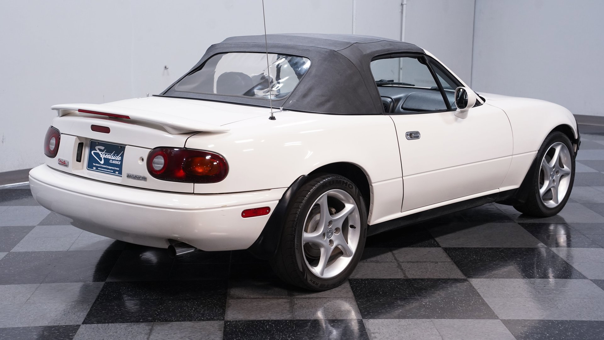Used 1994 MAZDA MX-5 Miata image 11