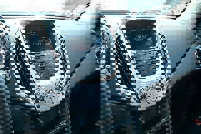 Used 2016 GMC Terrain SLE image 18