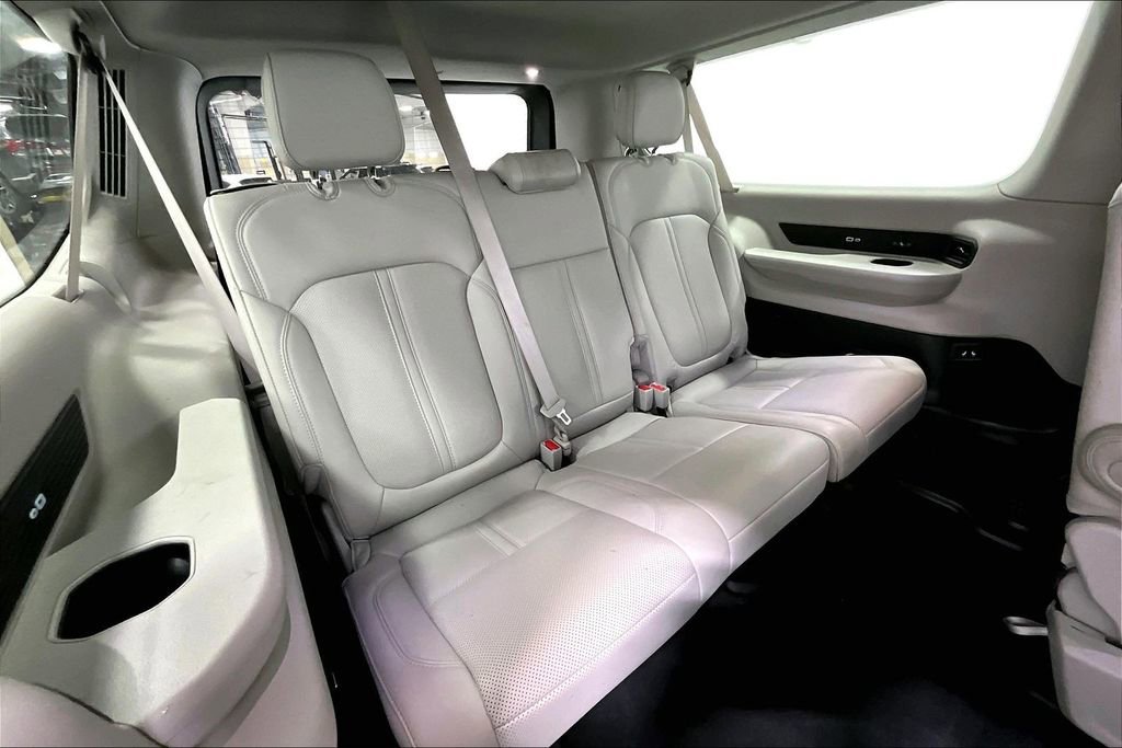 Used 2024 Jeep Wagoneer L Series III w/ Premium Group I image 37