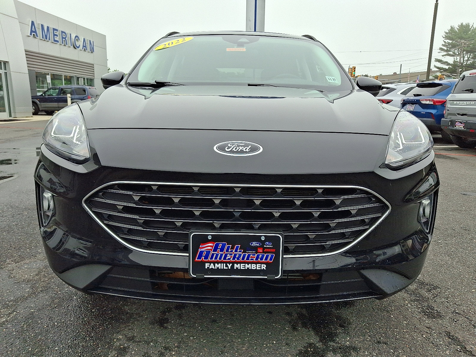 Certified 2022 Ford Escape SEL w/ SEL Stealth AWD Package image 3