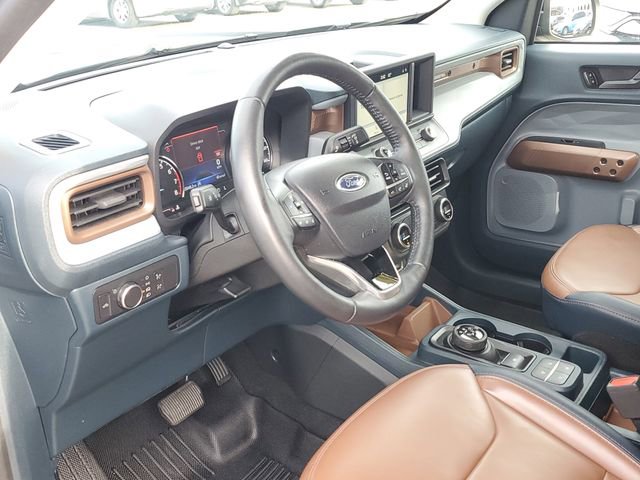 Used 2022 Ford Maverick Lariat image 14