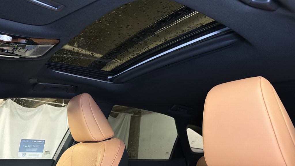 Certified 2024 Lexus RX 350 Premium w/ Accessory Package (K3) image 6