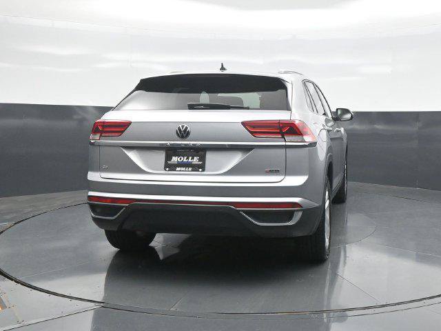 Used 2020 Volkswagen Atlas Cross Sport SE AWD/4WD image 6