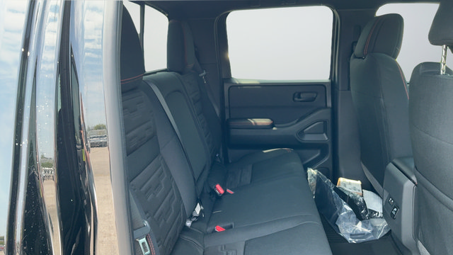 New 2026 Nissan Frontier PRO-4X w/ Pro-4x Convenience Package AWD/4WD image 18