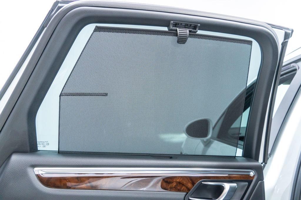 Certified 2026 Porsche Macan image 30