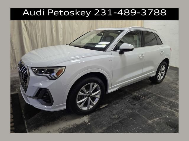 Used 2022 Audi Q3 2.0T Premium Plus image 1