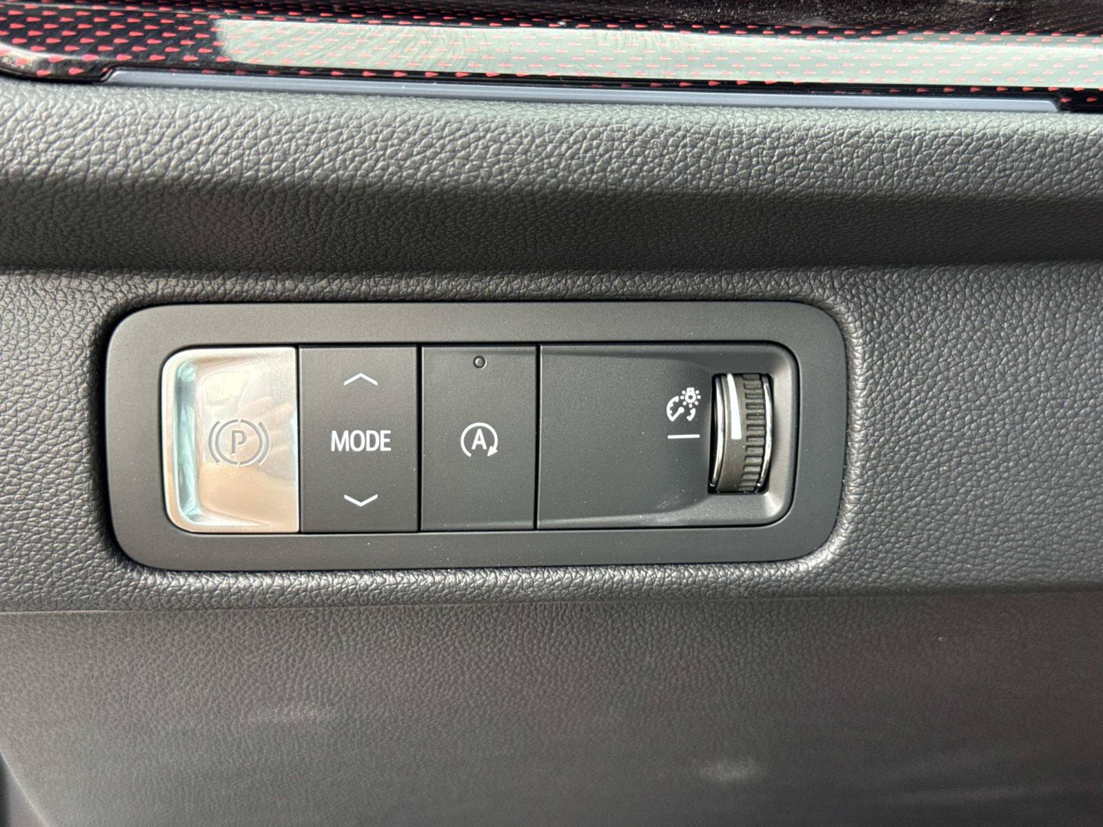 Used 2026 Chevrolet Traverse RS FWD image 30