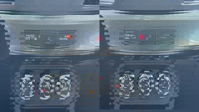 Used 2011 Mitsubishi Lancer Evolution GSR image 30