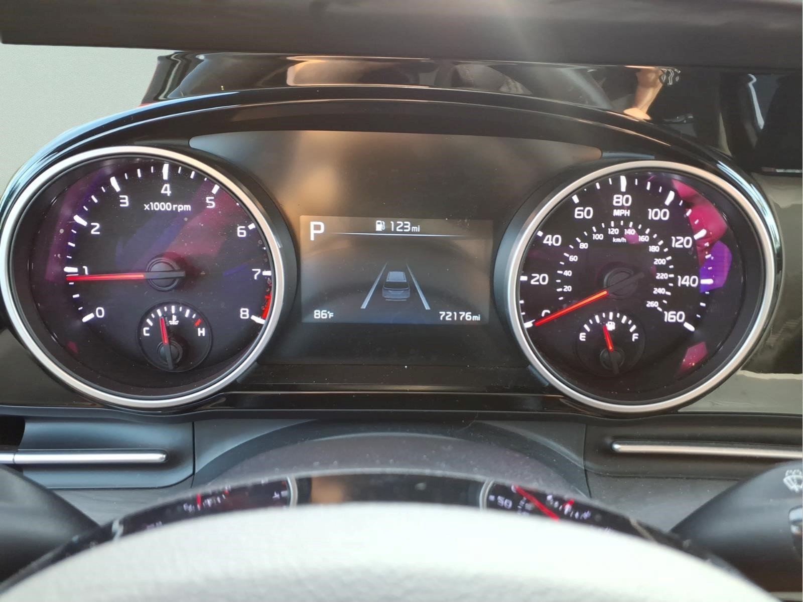 Used 2022 Kia Carnival EX FWD image 13
