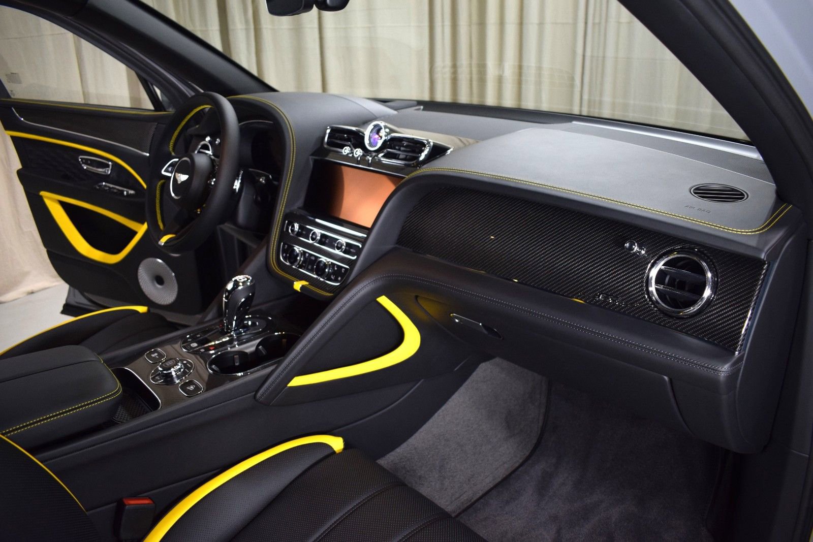 New 2026 Bentley Bentayga Speed AWD/4WD image 25