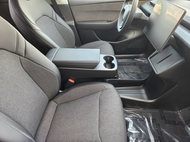 Used 2026 Tesla Model Y 2WD image 18