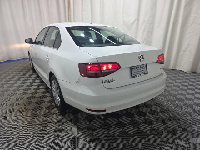 Used 2017 Volkswagen Jetta S image 6