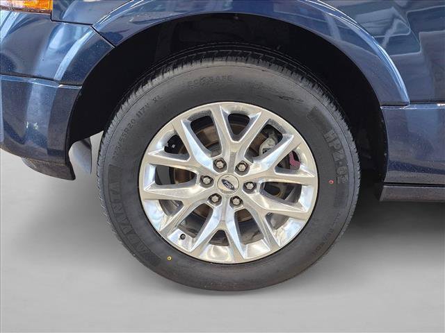 Used 2017 Ford Expedition Limited w/ Equipment Group 301A RWD image 22