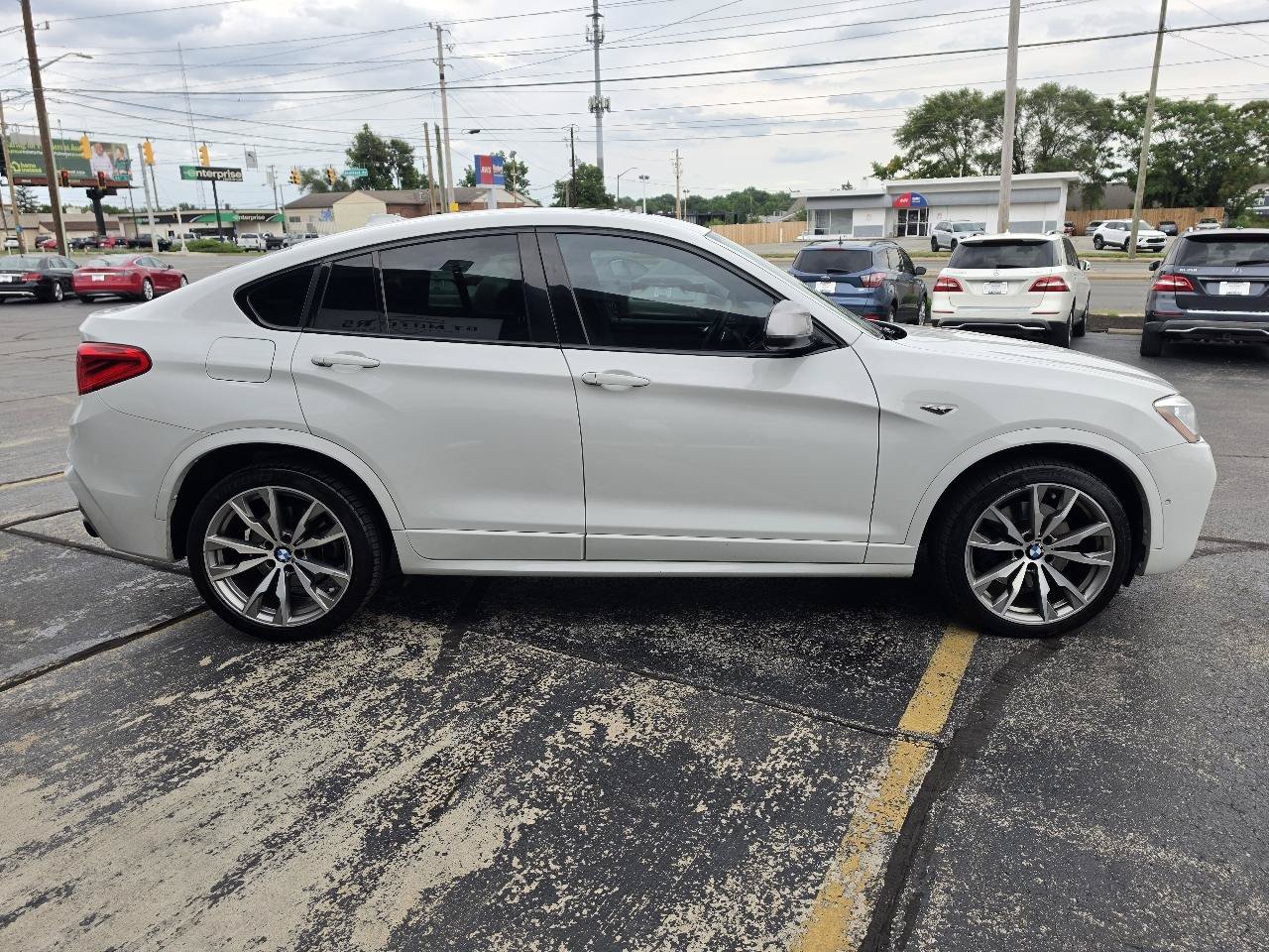 Used 2018 BMW X4 M40i AWD/4WD image 4