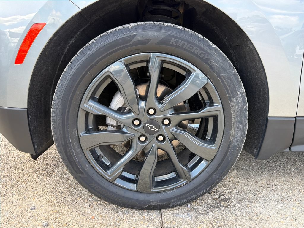 Certified 2023 Chevrolet Equinox RS w/ RS Leather Package FWD image 29