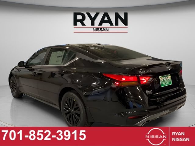 New 2026 Nissan Altima 2.5 SV w/ SV Special Edition Package AWD/4WD image 3